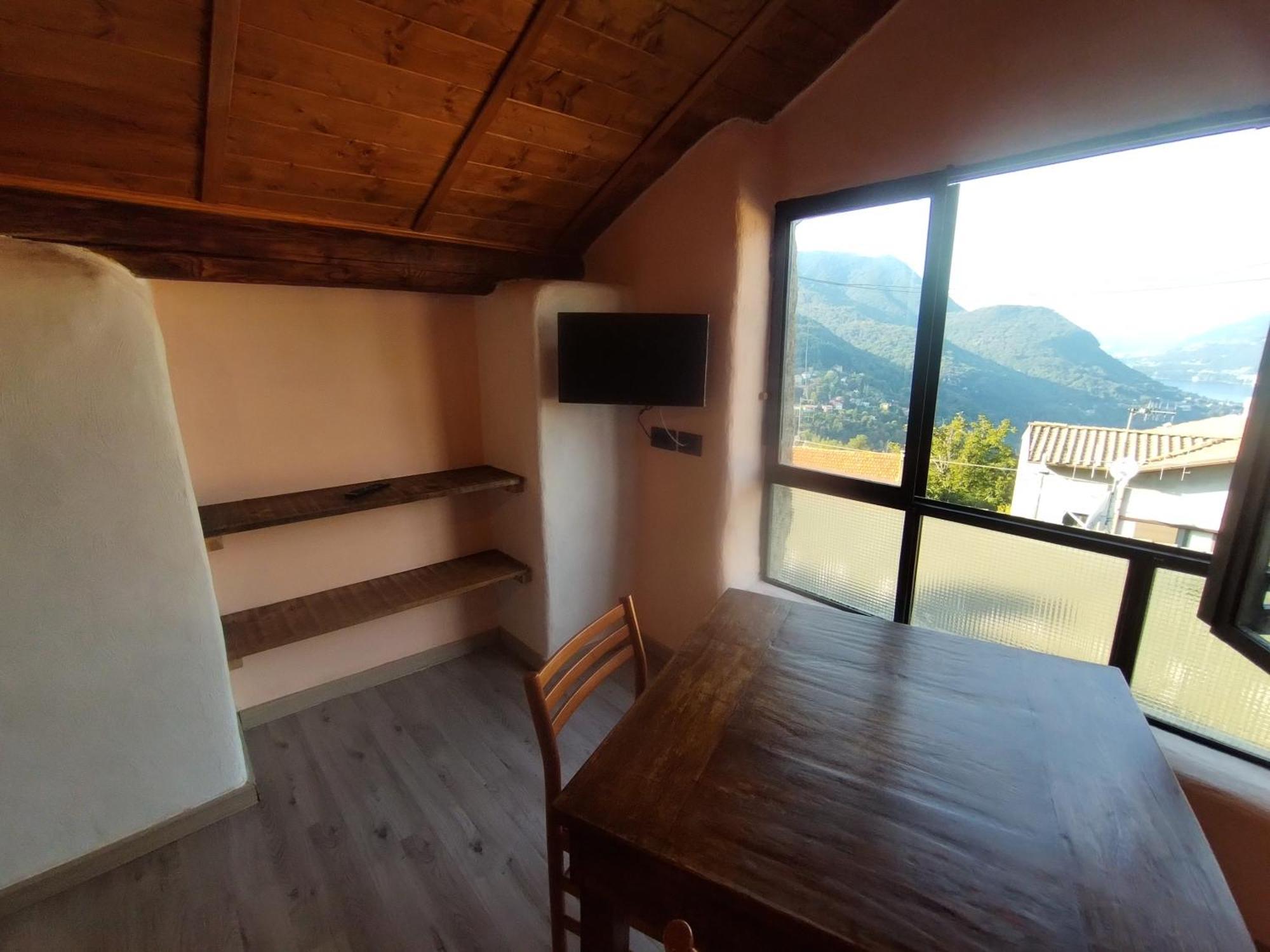 Casa Tarcisio Bed & Breakfast Faggeto Lario Exterior photo